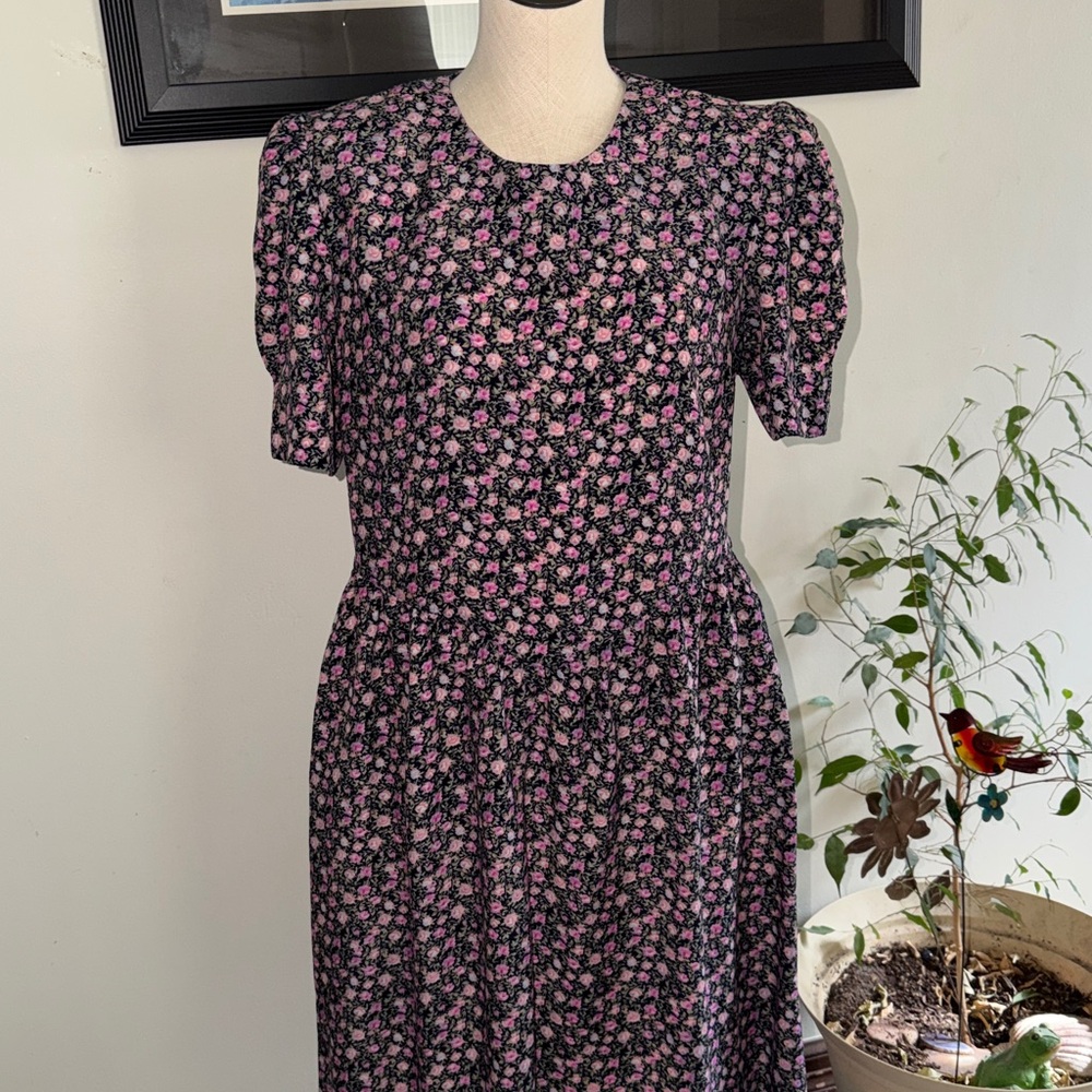 1989’s Karin Stevens Black Midi Dress with Pink Floral Print size 14 - Picture 2 of 11